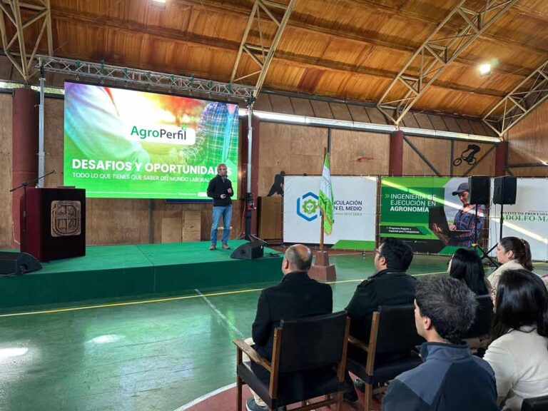 Charla sobre empleabilidad agrícola da inicio al Año Académico 2025 en el Instituto Adolfo Matthei
