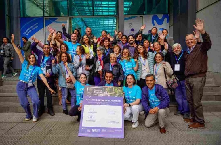 Ministerio de Agricultura y Fundación Telefónica Movistar renuevan alianza que impulsa la alfabetización digital de pequeños agricultores