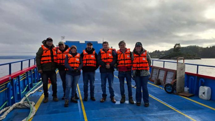 Pequeños productores de Isla Huapi participan en charlas del programa de soberanía alimentaria
