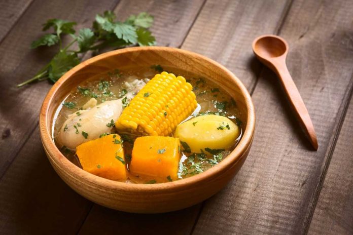 ¡Cazuela a la vista! celebremos el Día de Cocina Chilena saboreando nuestra tradición