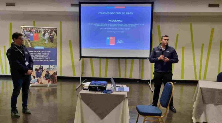CNR capacita en gestión del recurso hídrico a profesionales del riego de la Región de Coquimbo
