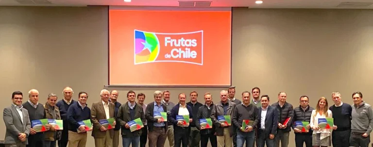 Como parte de la Estrategia 2030 de la industria: Frutas de Chile refuerza compromiso del sector con la sustentabilidad y lanza su primer reporte
