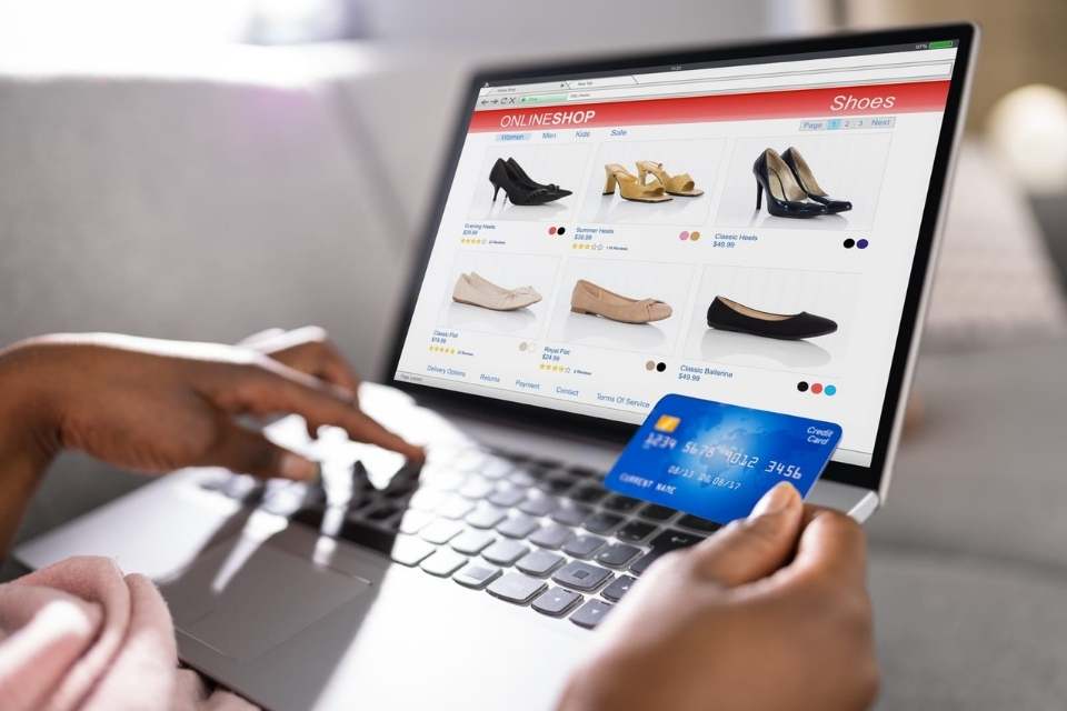 Cómo analizar el comportamiento del cliente en tiendas online