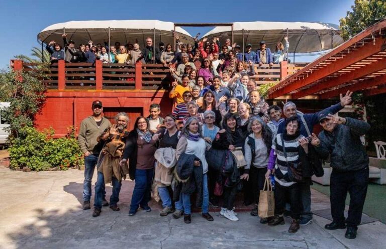 INIA impulsa asociatividad hortícola con puesta en marcha de equipos de pasteurización y envasado en El Monte