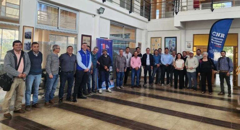 Organizaciones de Usuarios de Aguas presentan requerimientos para la elaboración del Calendario de Concursos 2026 de la Ley de Riego