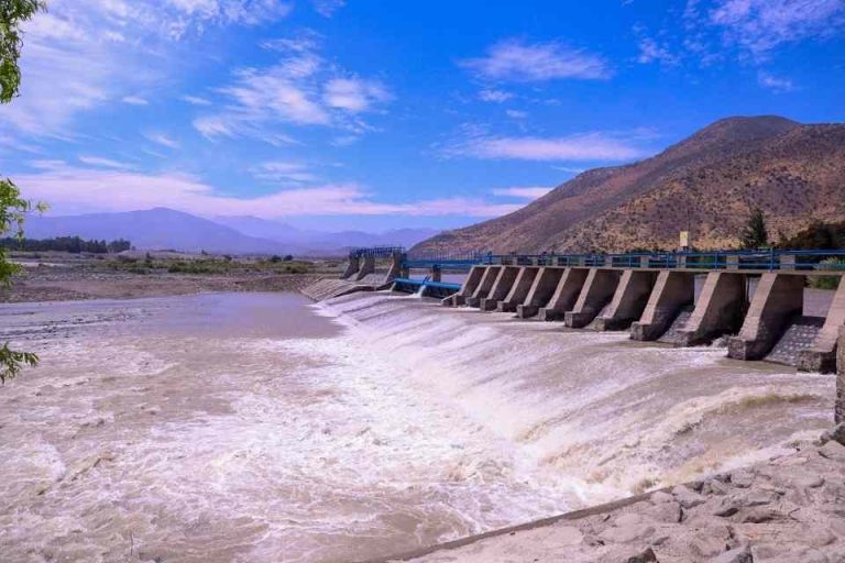 Inauguran obra de reparación de la bocatoma de la ribera sur del Río Cachapoal que beneficia a más de 2.500 regantes de la región de O’Higgins