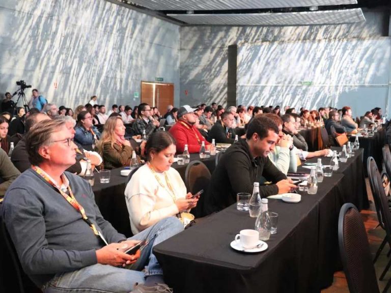 Jornada de Citricultura abordó temas claves para enfrentar un futuro promisorio de la industria chilena de cítricos