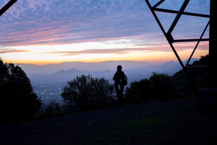 Parque Cordillera te invita a 2 trekkings guiados nocturnos para despedir el año