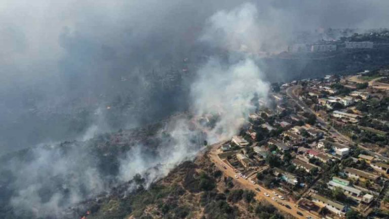 Catastro Colliers: “Daños por incendios recientes en la zona centro sur del país se estiman en USD 300.000.000”